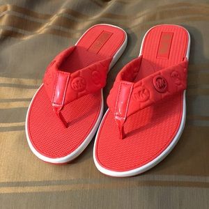 🌸NIB🌸 Michael Kors Lyssa Thong (Size 8M)